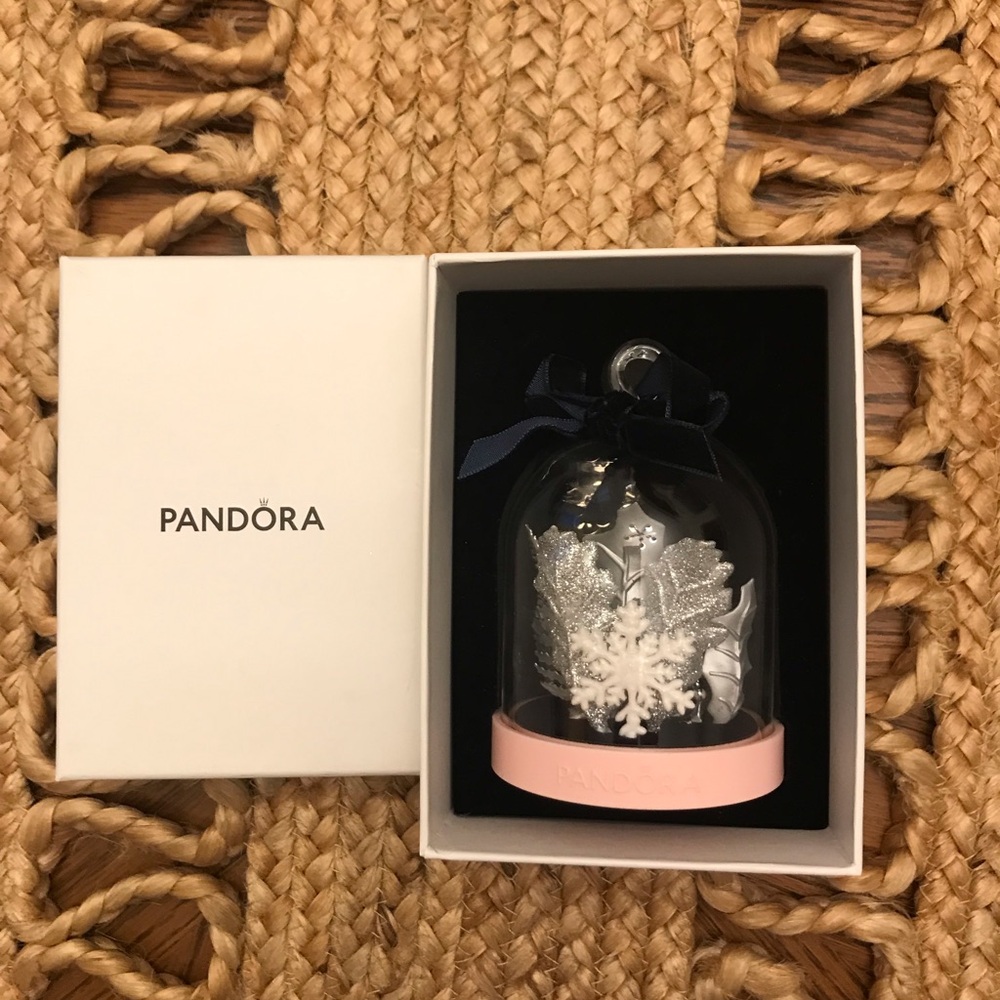 Pandora 2019 Winter Wonderland Ornament